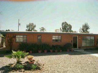 5622 E 13th St, Tucson, AZ 85711 photo 1