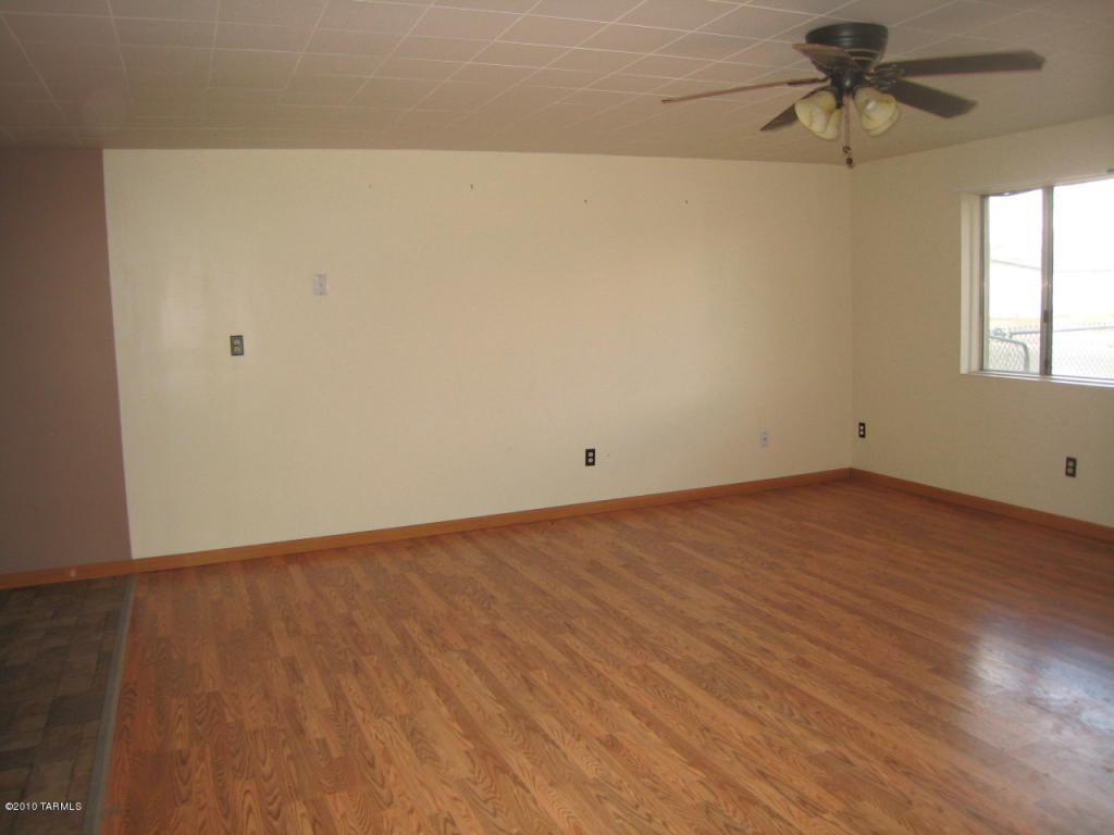 546 N Biddle Ave, Willcox, AZ 85643 photo 3