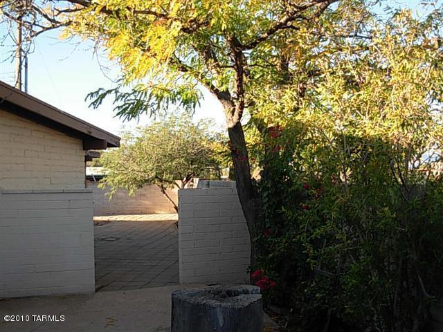 7617 E 35th St, Tucson, AZ 85710 photo 4