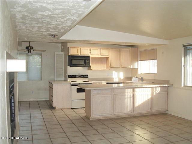 7617 E 35th St, Tucson, AZ 85710 photo 7
