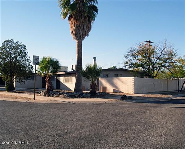 7617 E 35th St, Tucson, AZ 85710 photo 1