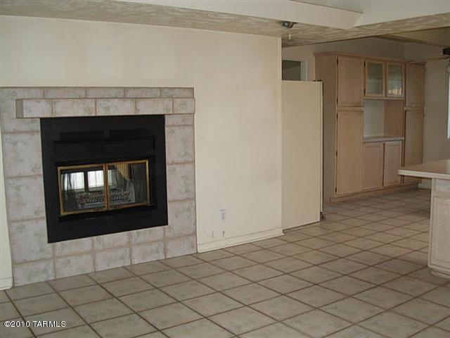 7617 E 35th St, Tucson, AZ 85710 photo 10