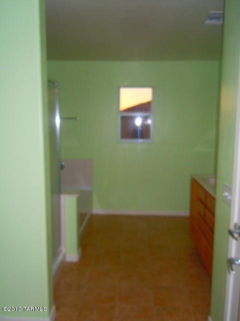 4846 E Desert Thorn, Tucson, AZ 85756 photo 9