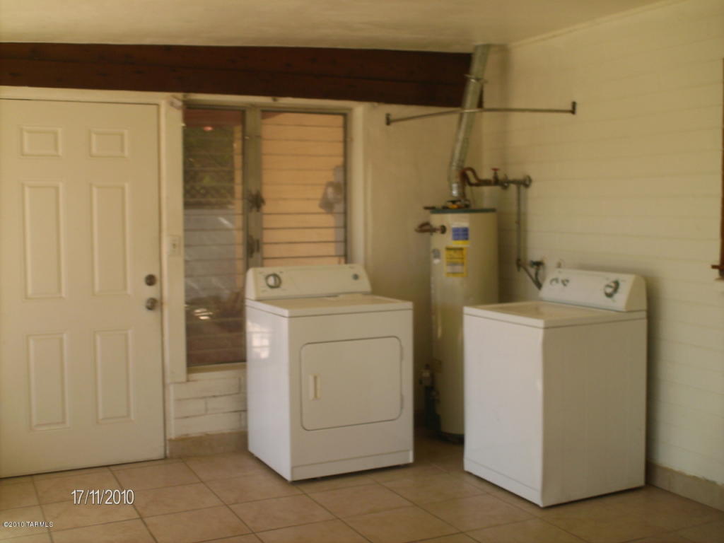 5658 E 24th St, Tucson, AZ 85711 photo 5