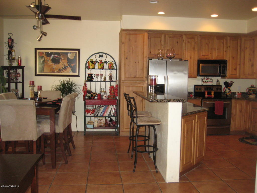 547 S Stephanie Loop, Tucson, AZ 85745 photo 11