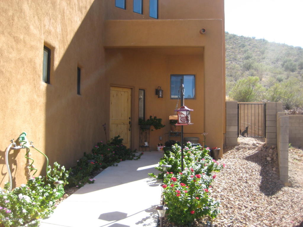 547 S Stephanie Loop, Tucson, AZ 85745 photo 1