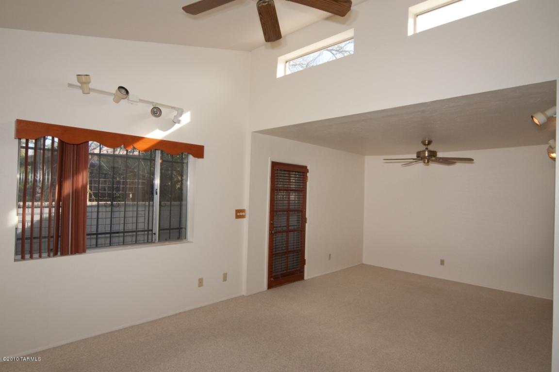 5509 E 3rd St, Tucson, AZ 85711 photo 8