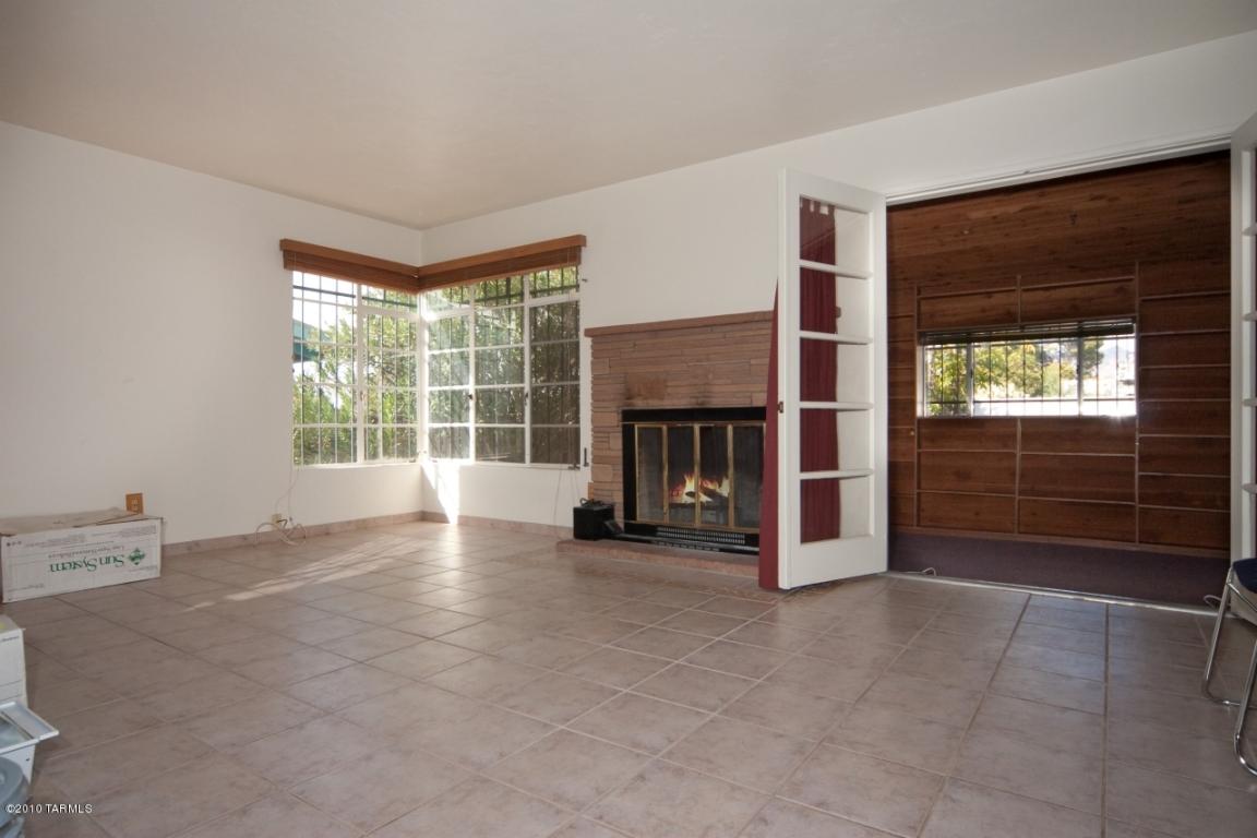 5509 E 3rd St, Tucson, AZ 85711 photo 4