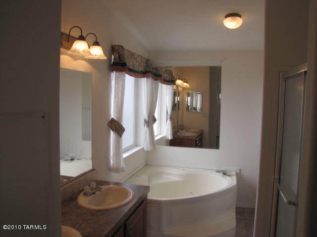 20210 E Skylar Way, Vail, AZ 85641 photo 8