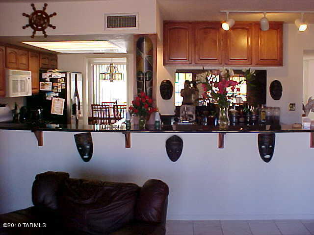 9041 E 2nd Pl, Tucson, AZ 85710 photo 7
