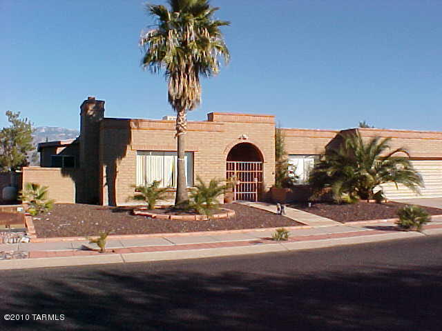 9041 E 2nd Pl, Tucson, AZ 85710 photo 5
