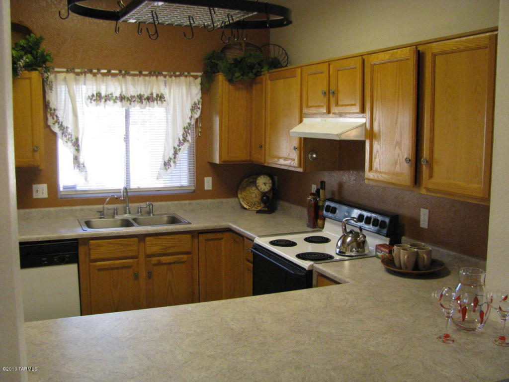 9087 E Ironbark St, Tucson, AZ 85747 photo 4
