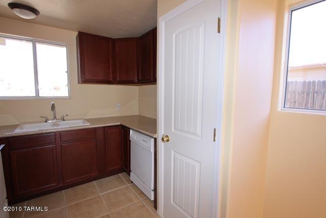 331 E Fairgrounds Dr, Tucson, AZ 85714 photo 15