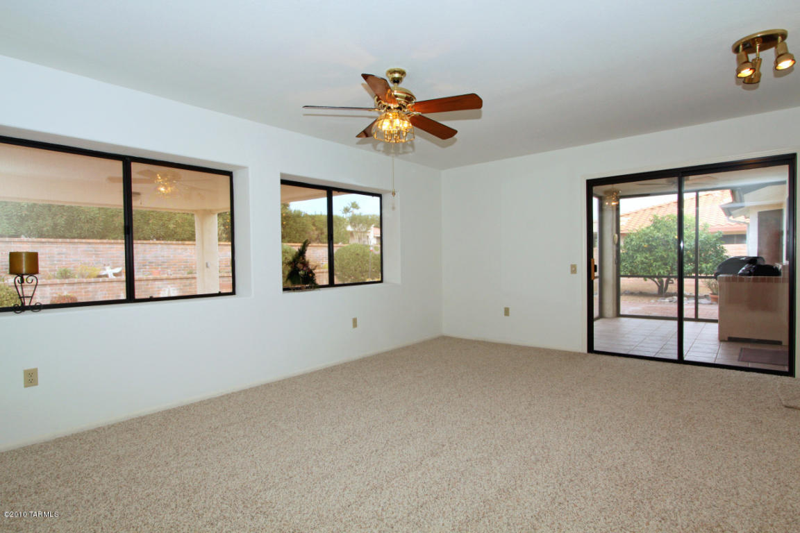 1181 E Haystack Dr, Oro Valley, AZ 85755 photo 8