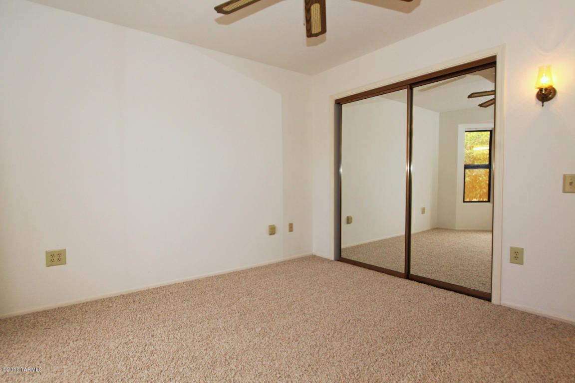 1181 E Haystack Dr, Oro Valley, AZ 85755 photo 10