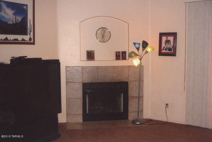 10941 E Featherbush Dr, Tucson, AZ 85748 photo 6