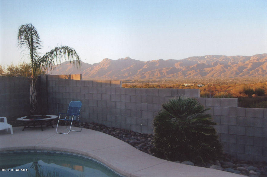 10941 E Featherbush Dr, Tucson, AZ 85748 photo 1