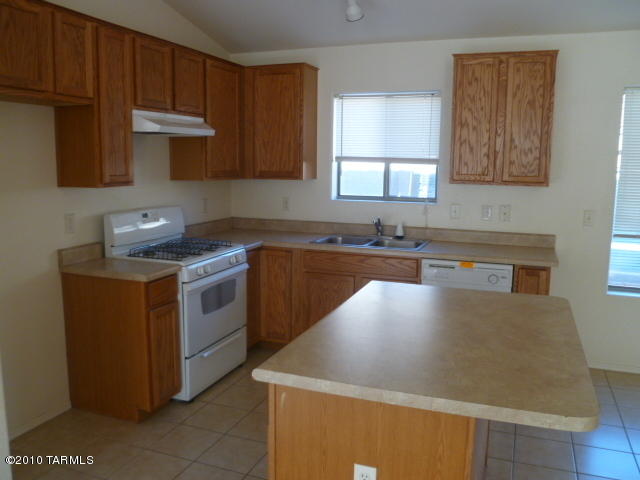 13280 E Coyote Well Dr, Vail, AZ 85641 photo 5