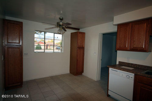3202 E Bermuda, Tucson, AZ 85716 photo 4