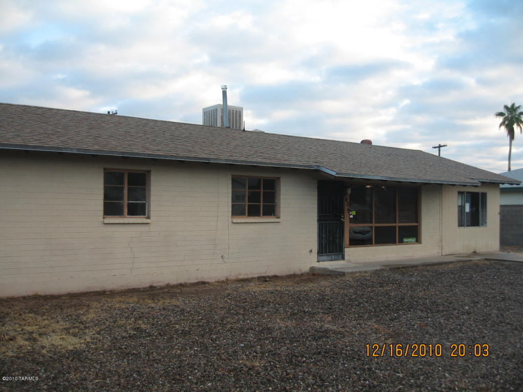 6409 Eli Dr, Tucson, AZ 85710 photo 3