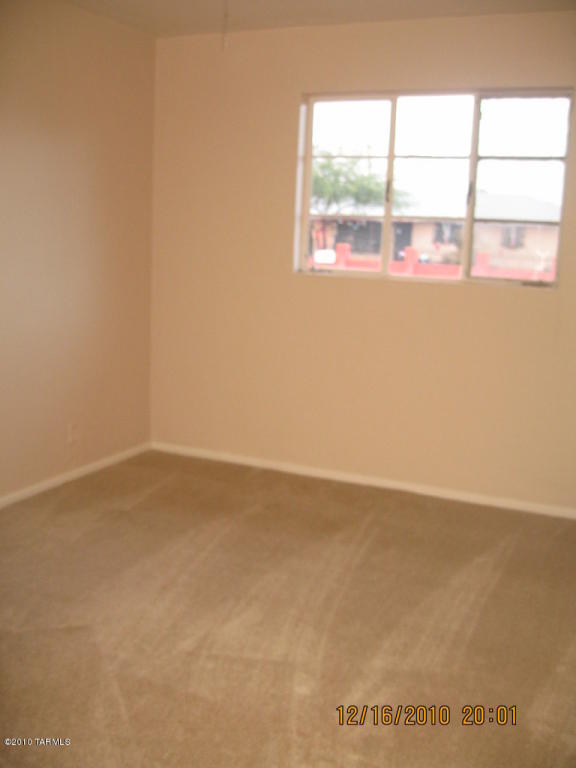 6409 Eli Dr, Tucson, AZ 85710 photo 11