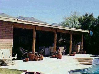 9360 E Walnut Tree Dr, Tucson, AZ 85749 photo 2