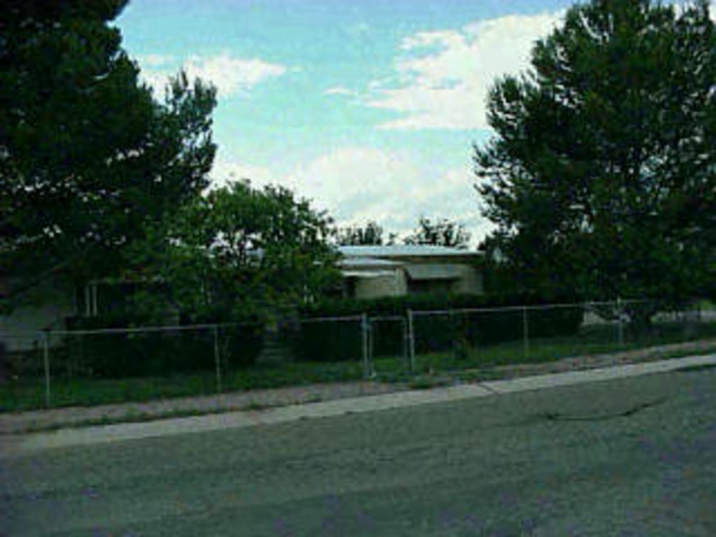 208 N Brandt Ave, Benson, AZ 85602 photo 4