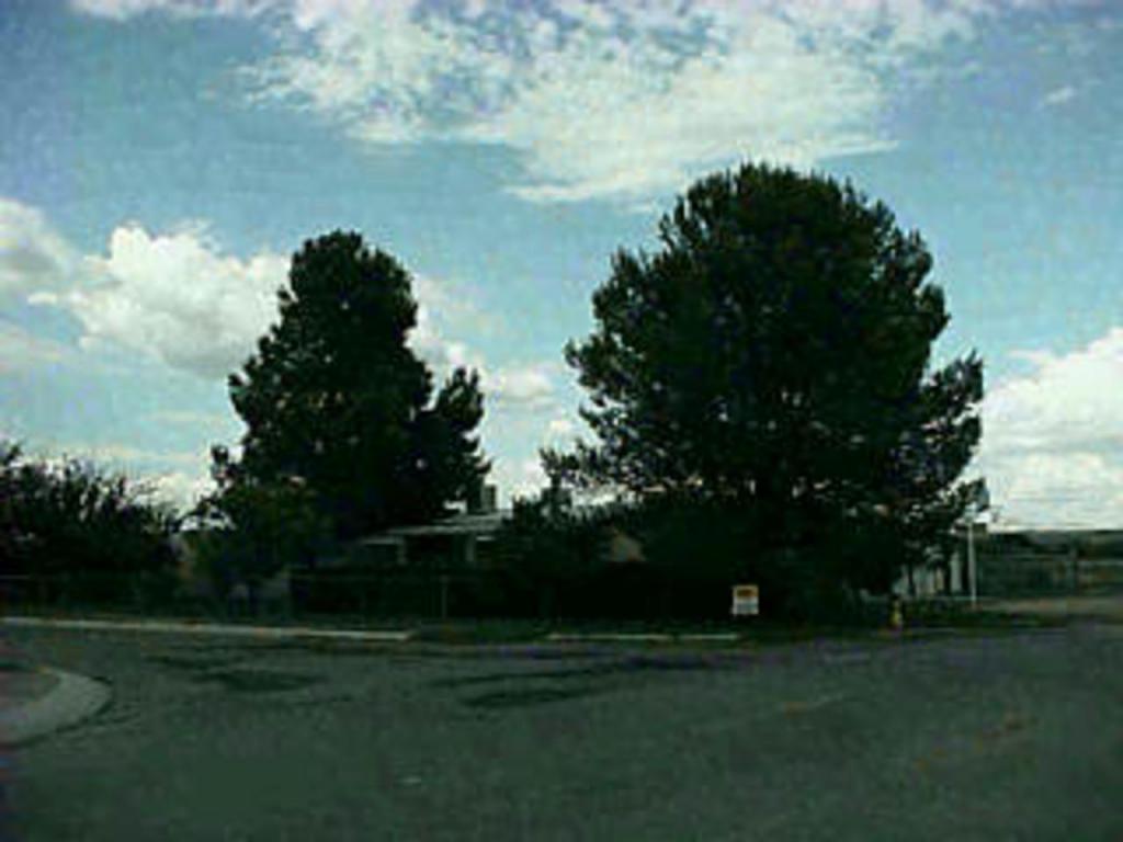208 N Brandt Ave, Benson, AZ 85602 photo 2