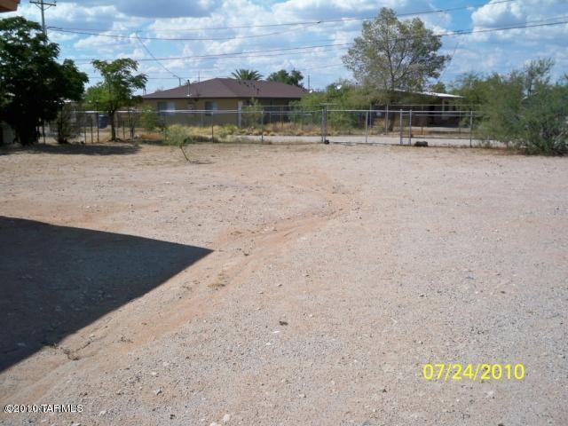1143 E 33rd St, Tucson, AZ 85713 photo 3