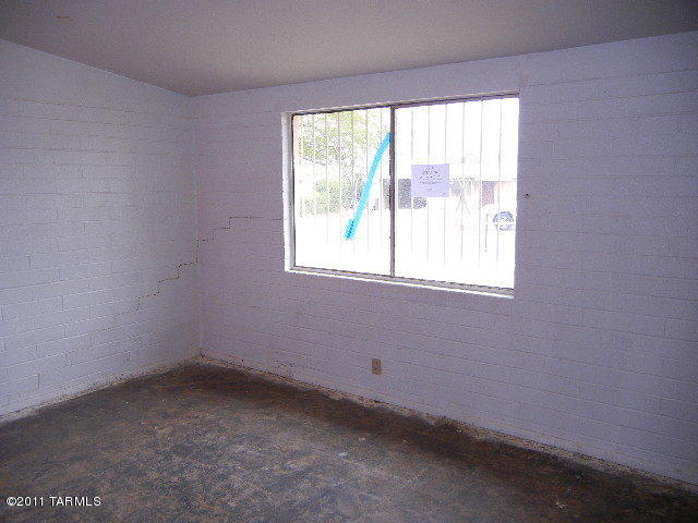 6728 E David Dr, Tucson, AZ 85730 photo 7