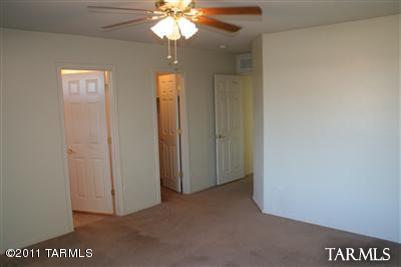 8367 E Sarnoff Ridge Loop, Tucson, AZ 85710 photo 12