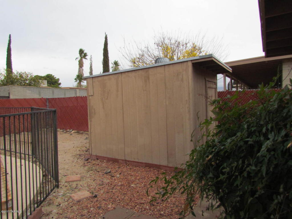 9745 E Celeste, Tucson, AZ 85730 photo 6