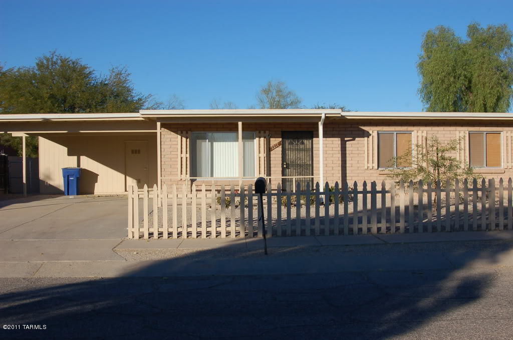 2217 E Canada St, Tucson, AZ 85706 photo 1