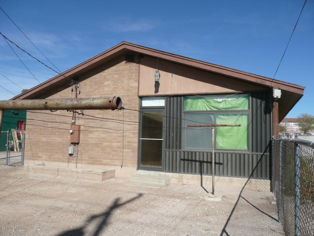 1316 E 7th, Tucson, AZ 85719 photo 3