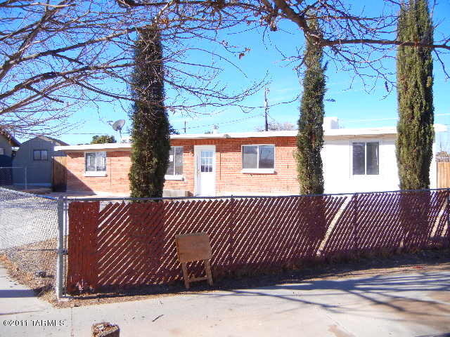 655 E Post Rd, Benson, AZ 85602 photo 2