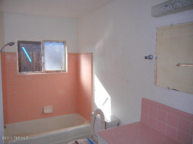 655 E Post Rd, Benson, AZ 85602 photo 14