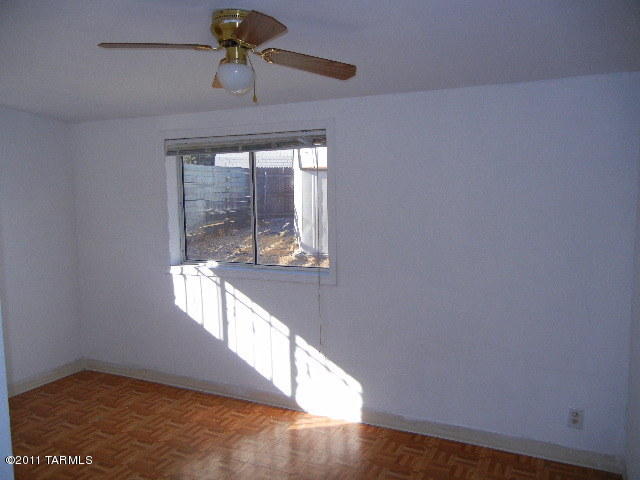 655 E Post Rd, Benson, AZ 85602 photo 10