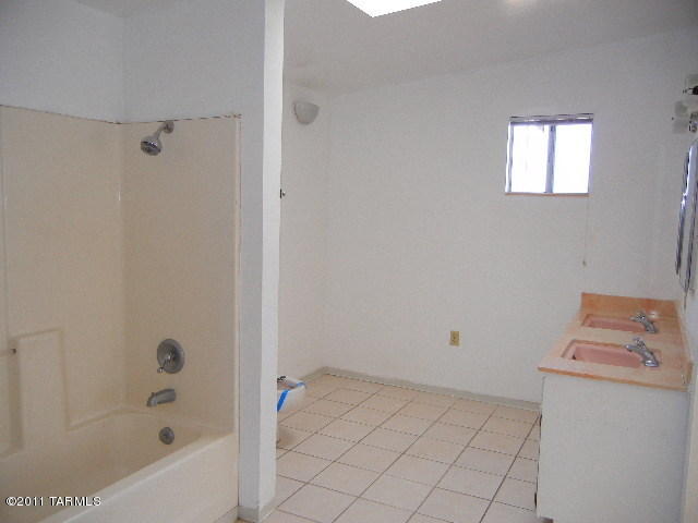 655 E Post Rd, Benson, AZ 85602 photo 15