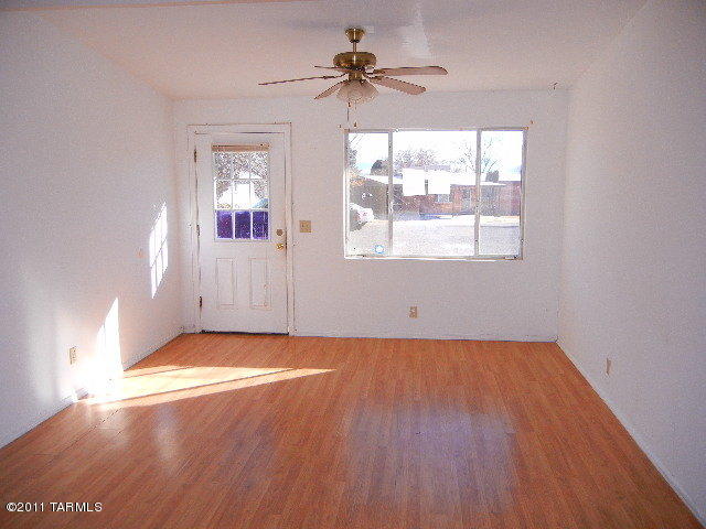 655 E Post Rd, Benson, AZ 85602 photo 4