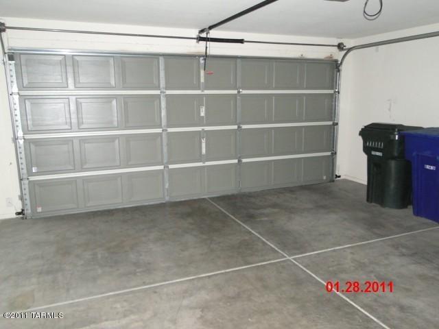 8394 E Sarnoff Ridge Loop, Tucson, AZ 85710 photo 10