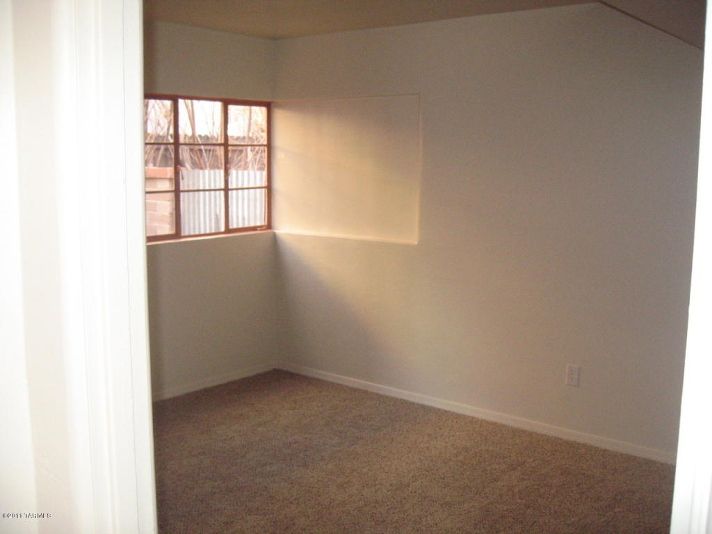 27 E Mac Iver Pl, Tucson, AZ 85705 photo 18