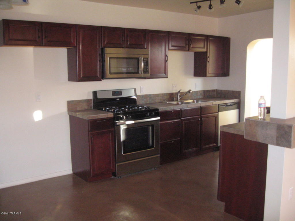 27 E Mac Iver Pl, Tucson, AZ 85705 photo 10