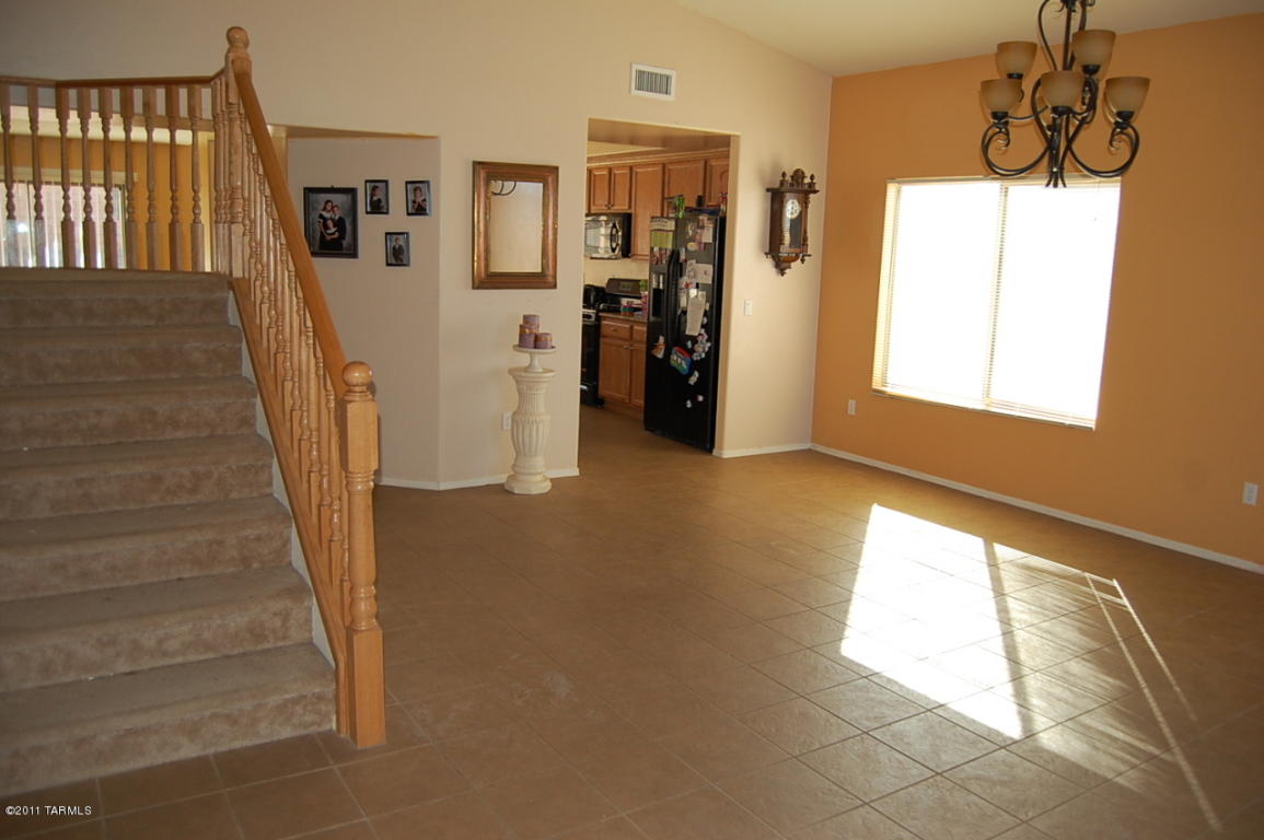 617 W Willis Pl, Vail, AZ 85641 photo 2