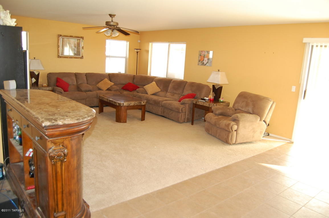 617 W Willis Pl, Vail, AZ 85641 photo 6