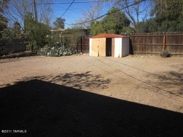 7061 E Baker St, Tucson, AZ 85710 photo 5