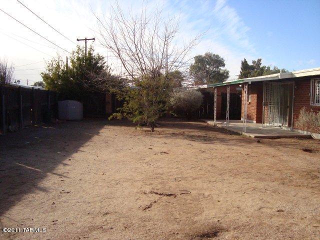 5912 Eli St, Tucson, AZ 85711 photo 9