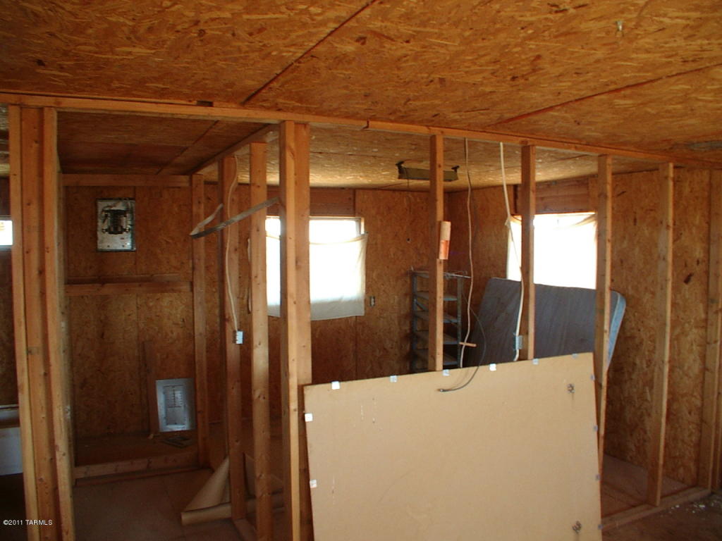 6065 Roundup Rd, Willcox, AZ 85643 photo 3