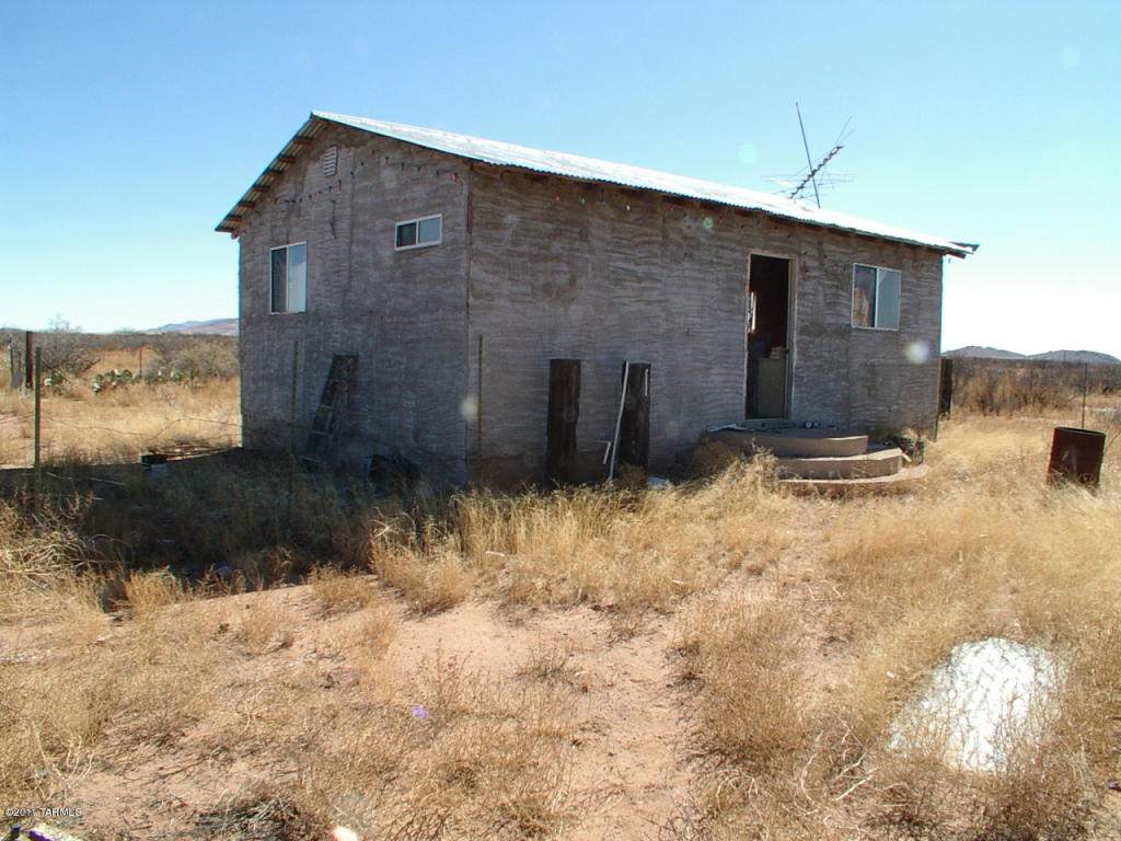 6065 Roundup Rd, Willcox, AZ 85643 photo 2
