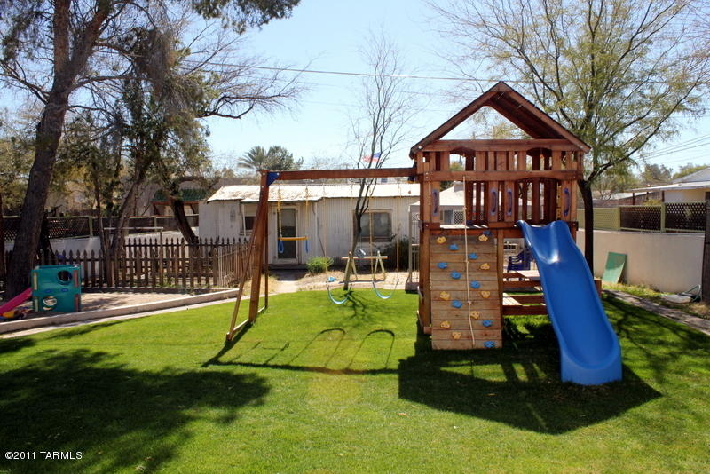 428 E Mabel St, Tucson, AZ 85705 photo 4