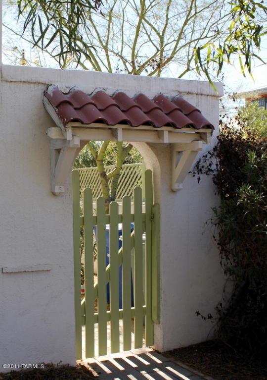 428 E Mabel St, Tucson, AZ 85705 photo 3